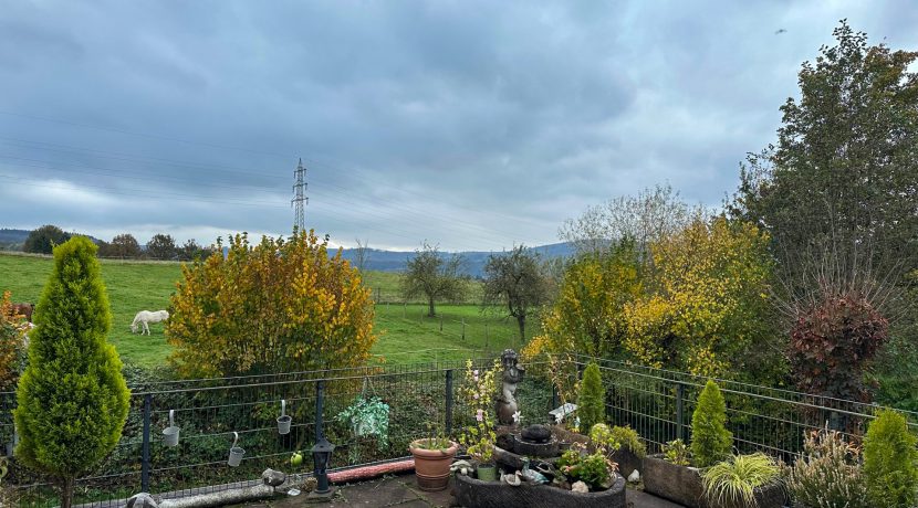 Balkon EG