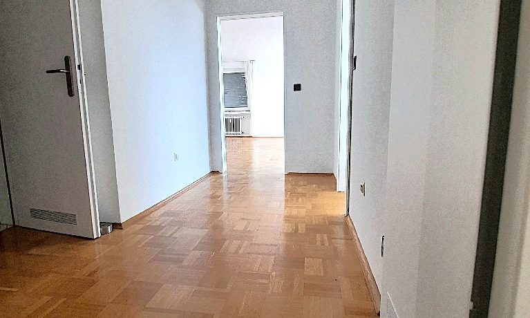 Die zentrale Wohnungsdiele