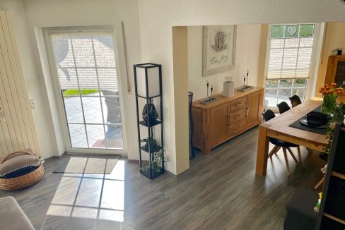 Blick auf den Essbereich (Wohnung I - EG)