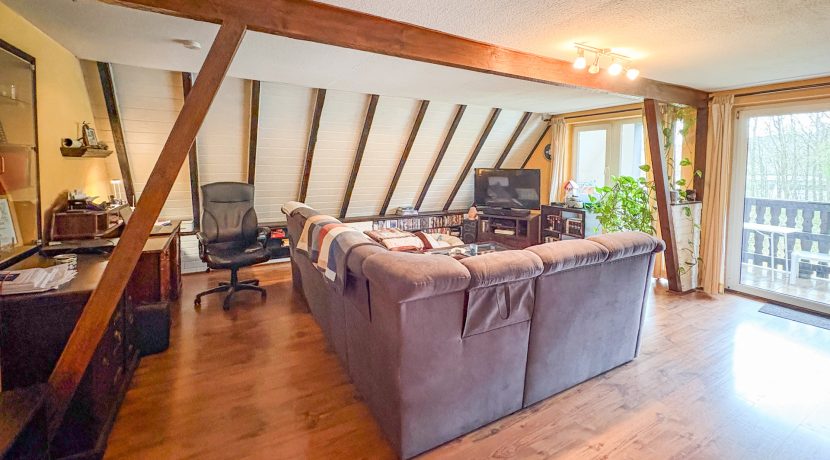 Wohnzimmer (OG)