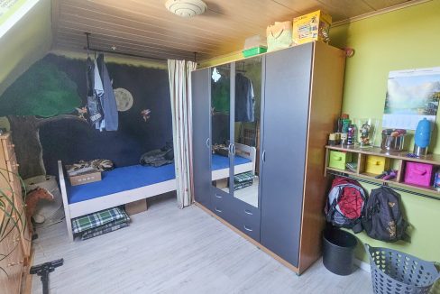 Kinder-/Arbeitszimmer (OG)