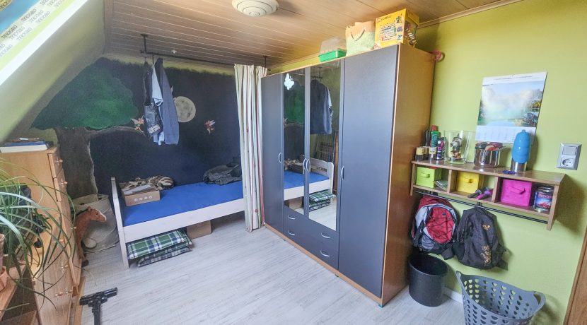 Kinder-/Arbeitszimmer (OG)
