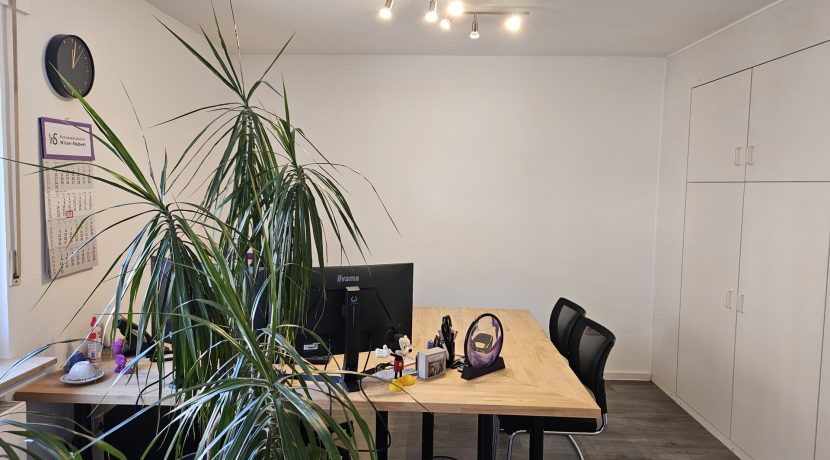 Büro 2