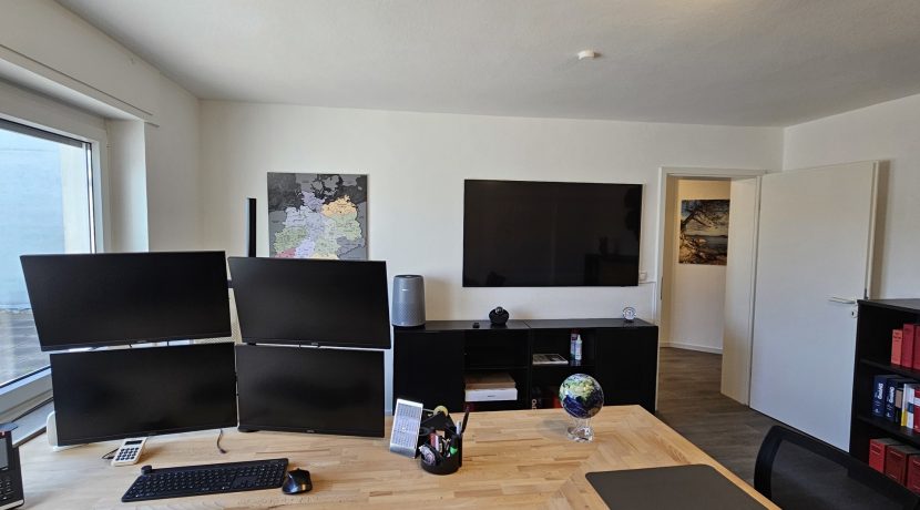Büro 3