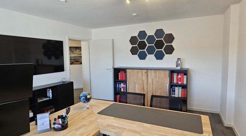 Büro 3