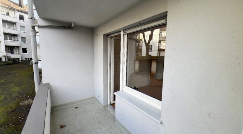 Überdachter Balkon