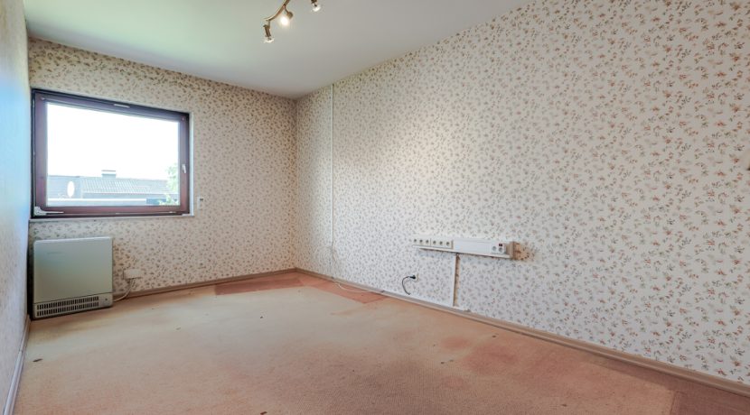 Zimmer 2 OG