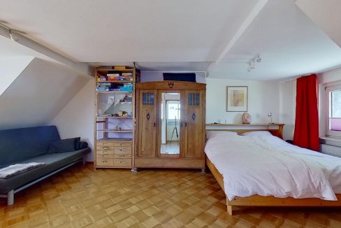 Schlafzimmer DG