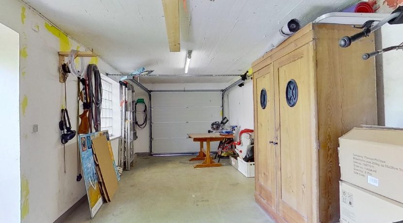 große Garage