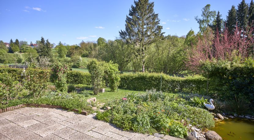 Terrasse mit freiem Blick