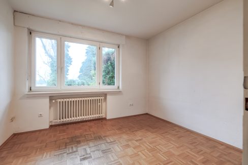Zimmer 1 EG