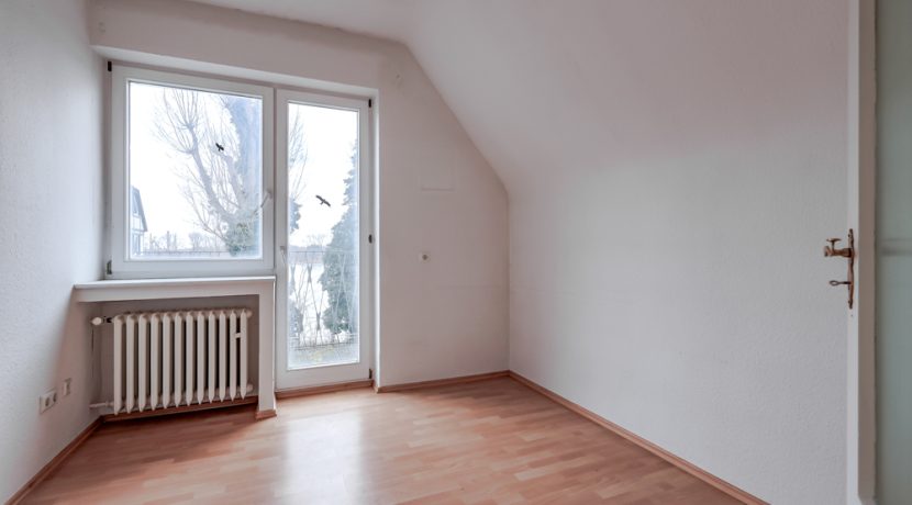 Zimmer 1 OG
