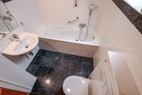 Badezimmer 2 OG