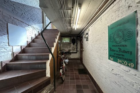 Keller