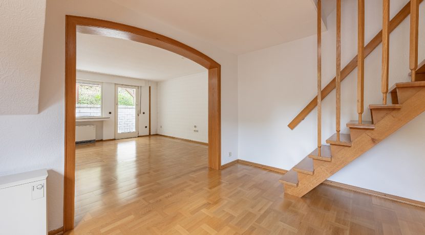 lichtdurchflutetes Wohn- und Esszimmer