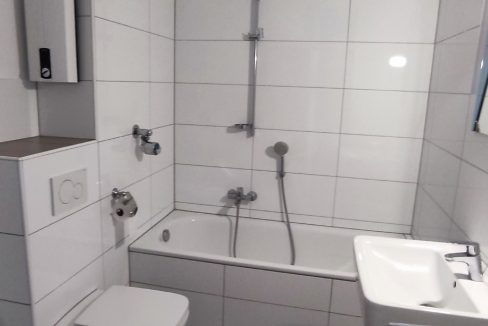 Badezimmer NEU