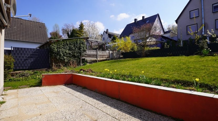 ...sonnenverwöhnte Terrasse.