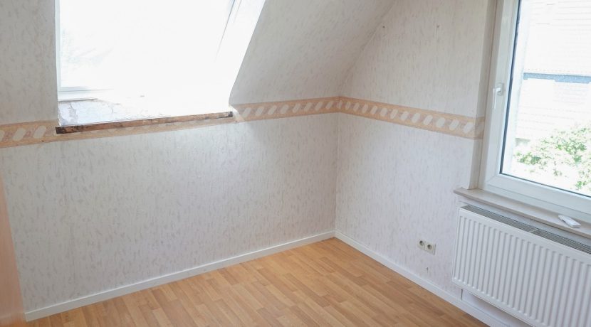 Weiteres Kinder-/Arbeitszimmer