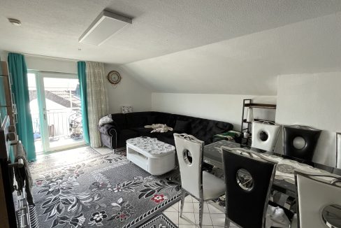 Wohnzimmer DG