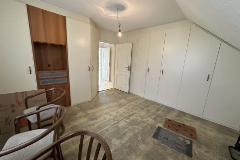 Büro / Gast / Kind