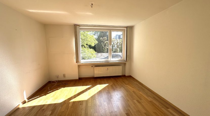 Kinder-/Gäste-/Arbeitszimmer