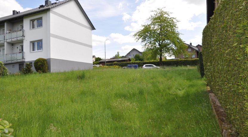Grundstück