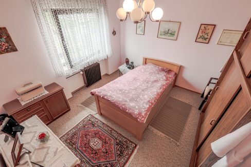 Schlafzimmer 1 OG