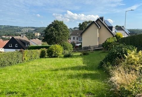 Grundstück mit Fernsicht