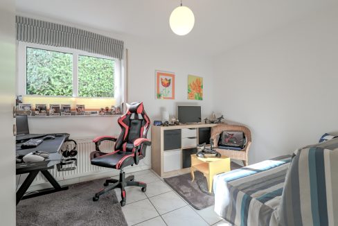 Arbeitszimmer EG