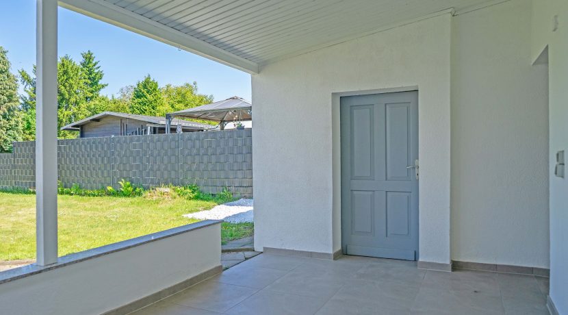 überdachte Terrasse