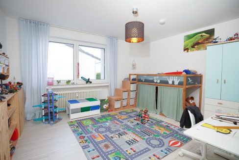 Eins der beiden Kinderzimmer