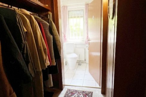 Garderobe und Gäste-WC