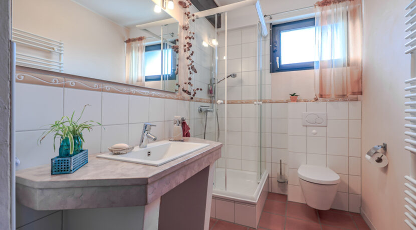 Badezimmer EG