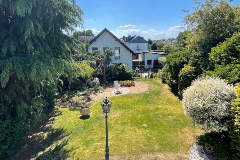 Garten (Abtrennung folgt)