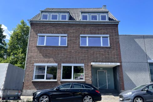 Straßenansicht