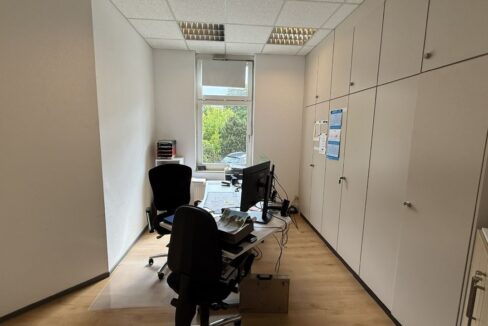 Büro-/Praxisraum