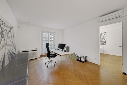 Einzelbüro mit Dachterrasse