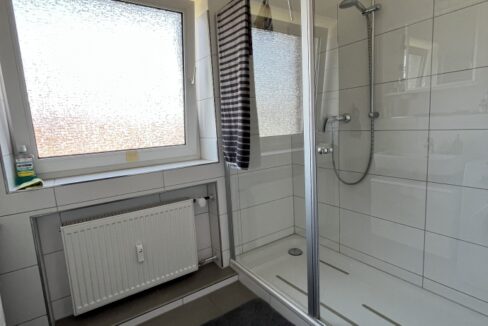 ...großer Dusche