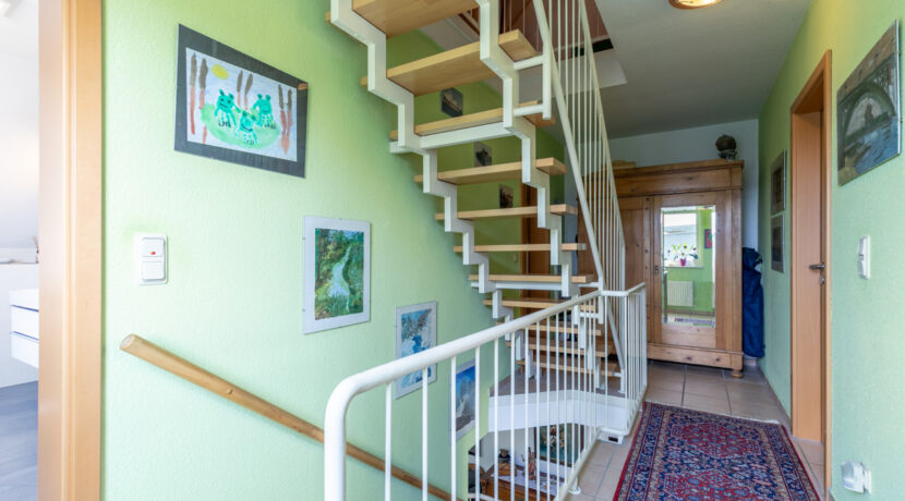Treppe zum Spitzboden