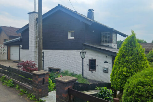 Straßenansicht