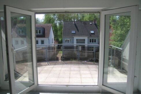 Balkon mit Echtglasbrüstung