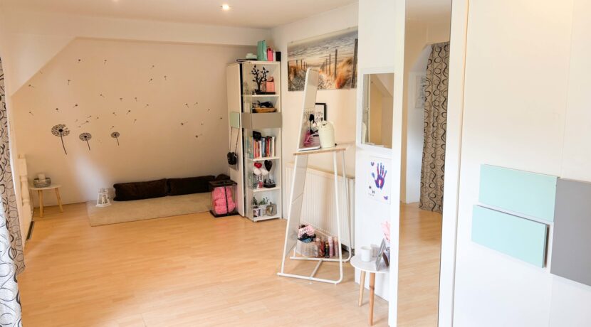 Schlafzimmer DG