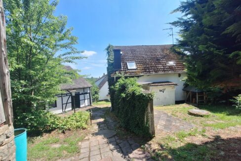 Haupthaus + Nebenhaus