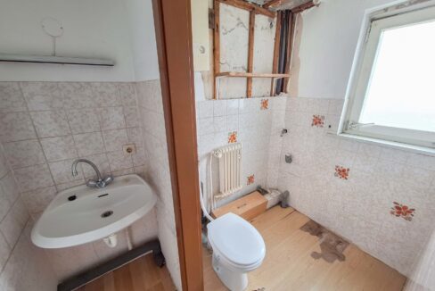 WC EG - Nebenhaus