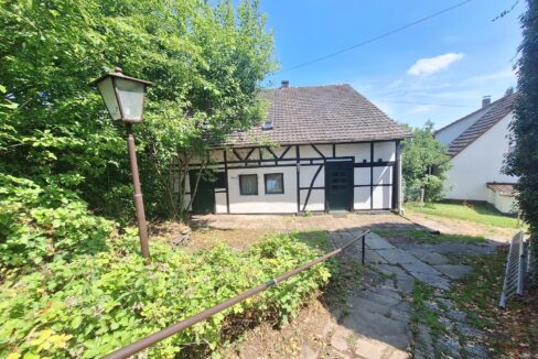 Zugang zum Haupthaus