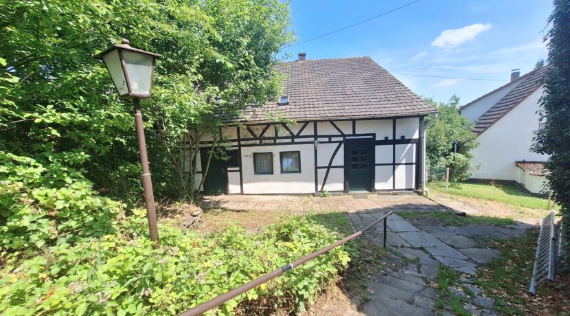 Zugang zum Haupthaus