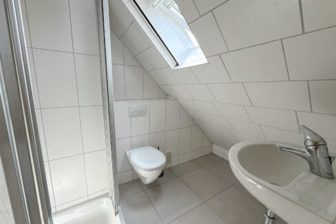 Badezimmer DG