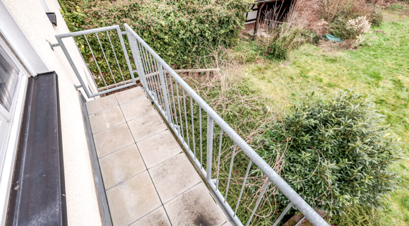 Balkon Gartenseite