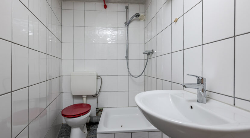 Badezimmer KG