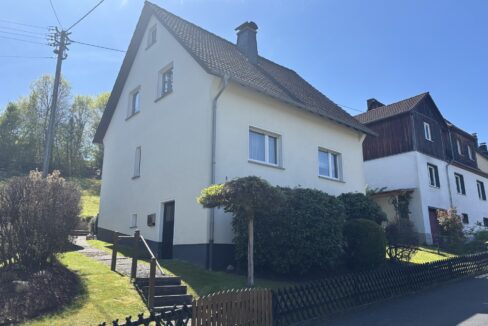 Straßenansicht